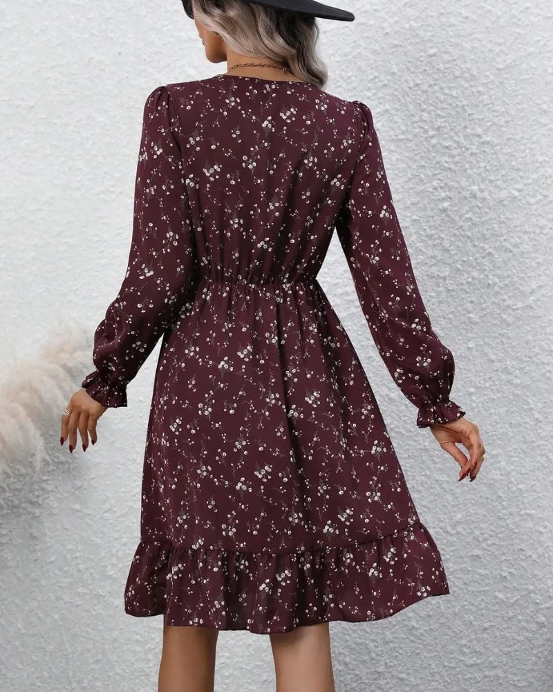 Robe champêtre courte et ceinturée avec petit col en v — vue 4