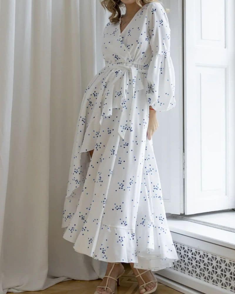 Robe champêtre douce avec motifs à pois bleus — vue 3