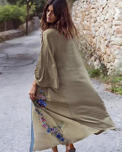 Robe-kimono de plage avec broderie — vue 3