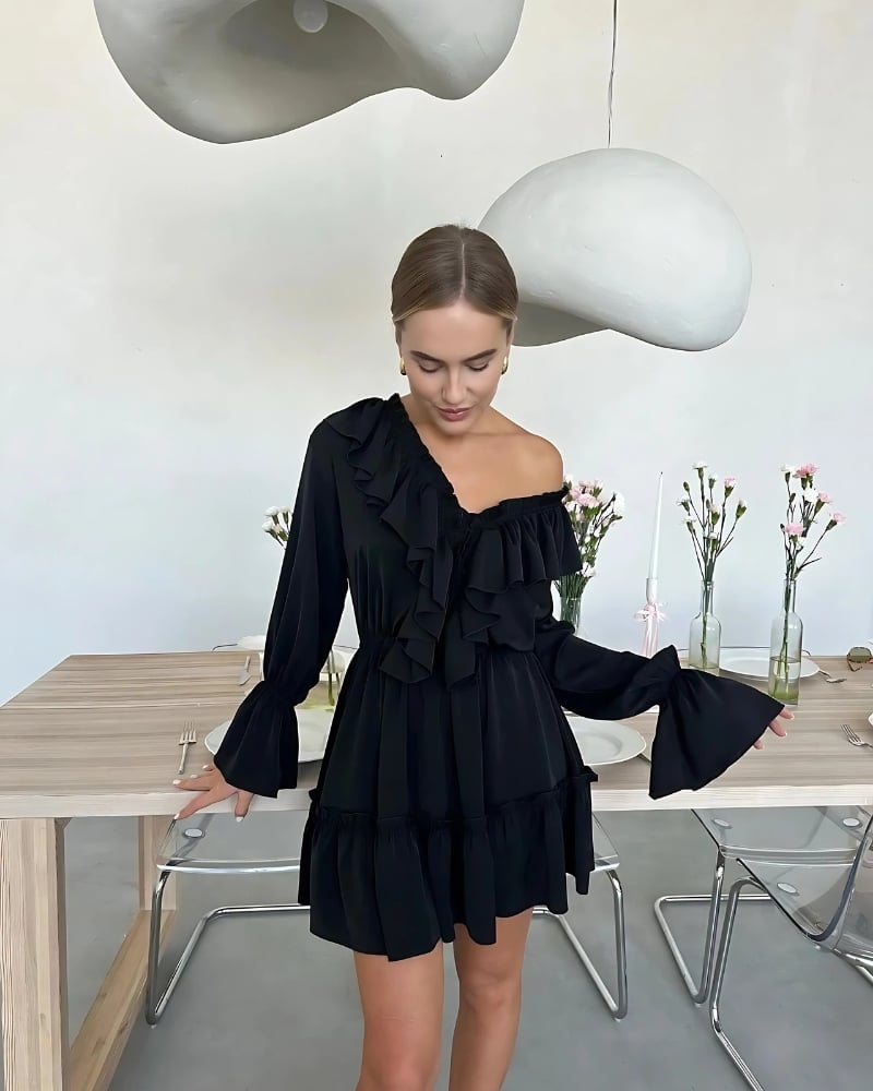Robe courte à volants et manches longues évasées — vue 5