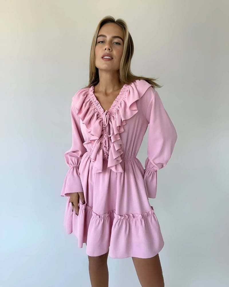 Robe courte à volants et manches longues évasées — vue 8