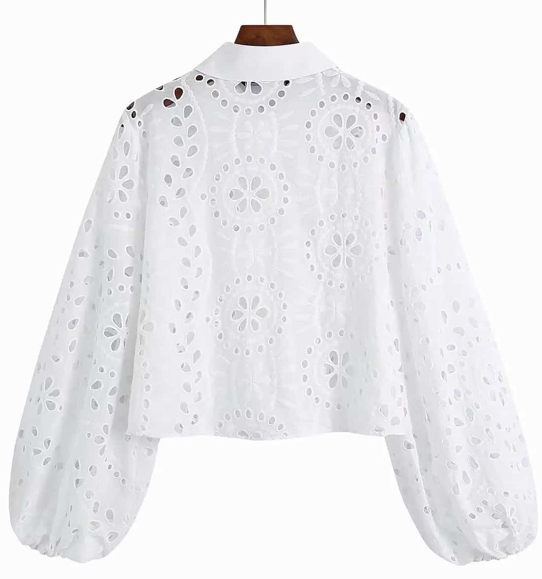 Blouse bohème blanche courte en dentelle — vue 2
