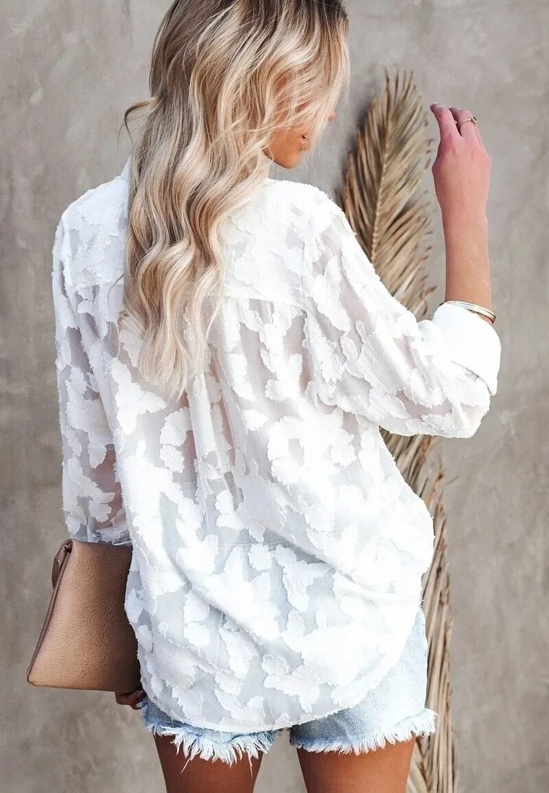 Blouse bohème blanche ornée de fleurs — vue 2