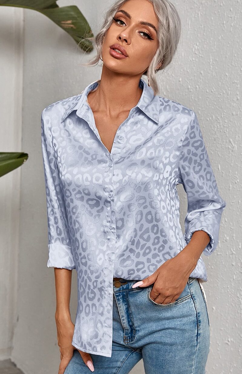 Blouse bohème bleue légère imprimée léopard — BOHERIS