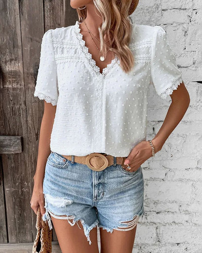 Blouse bohème en dentelle blanche à manches courtes — BOHERIS