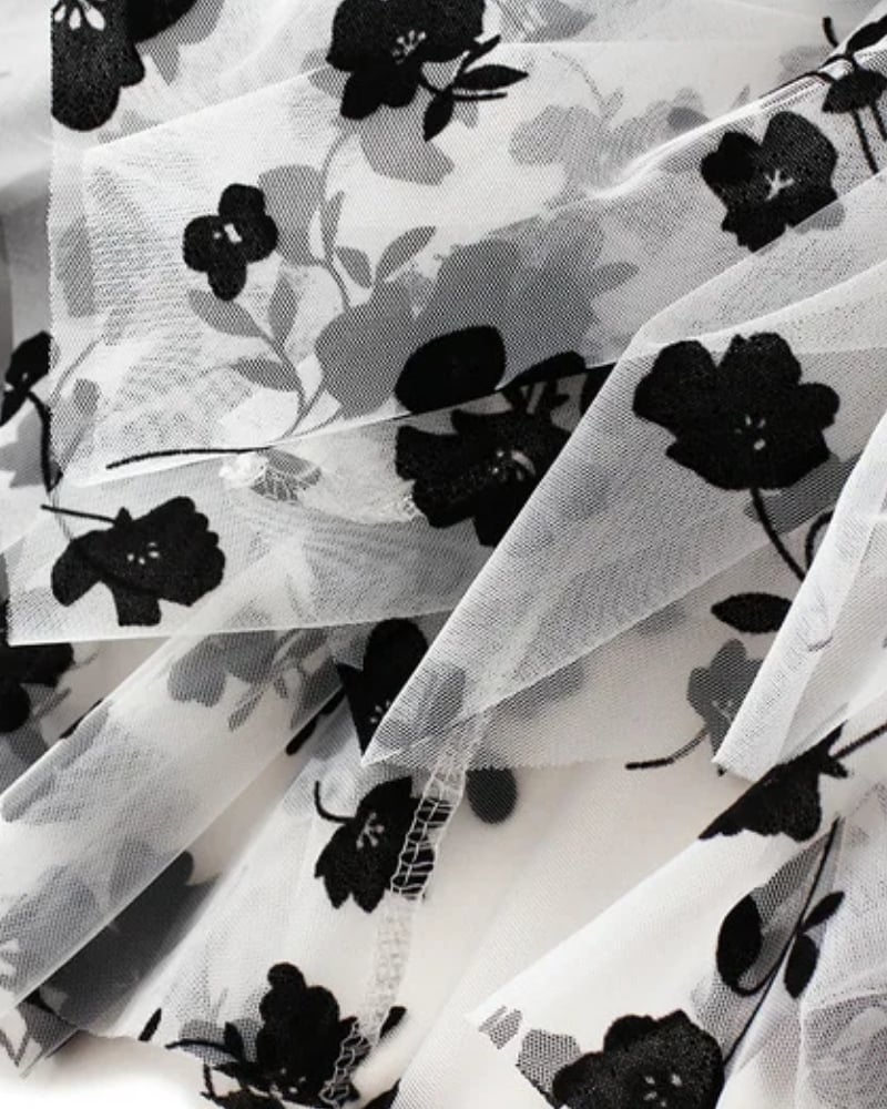 Jupe bohème longue en dentelle fleurie à appliqués — vue 2