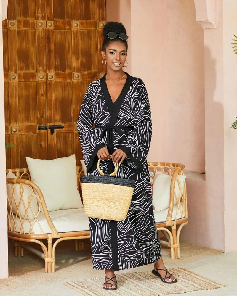 Kimono femme contemporain aux motifs designs — BOHERIS