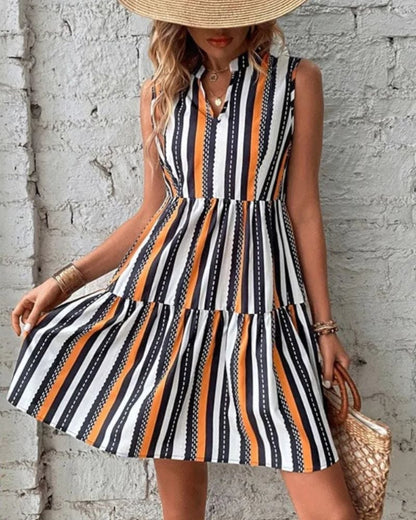 Robe bohème courte et estivale avec motifs rayés — BOHERIS