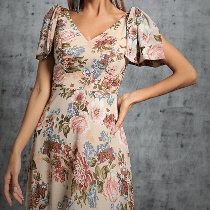 Robe bohème design avec coupe — vue 3