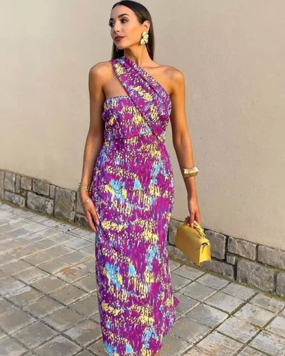 Robe bohème éclatante aux motifs dynamiques — BOHERIS
