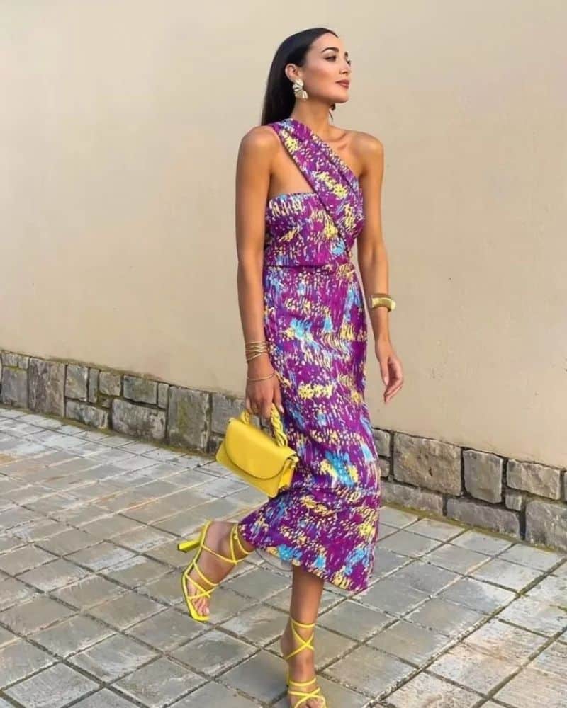 Robe bohème éclatante aux motifs dynamiques — vue 2