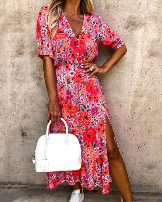 Robe bohème flamboyante aux impressions florales — BOHERIS
