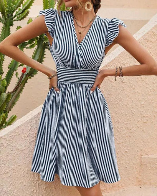 Robe bohème rayée et cintrée style décontracté — BOHERIS