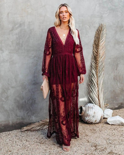 Robe bohème séduisante en dentelle bordeaux — BOHERIS