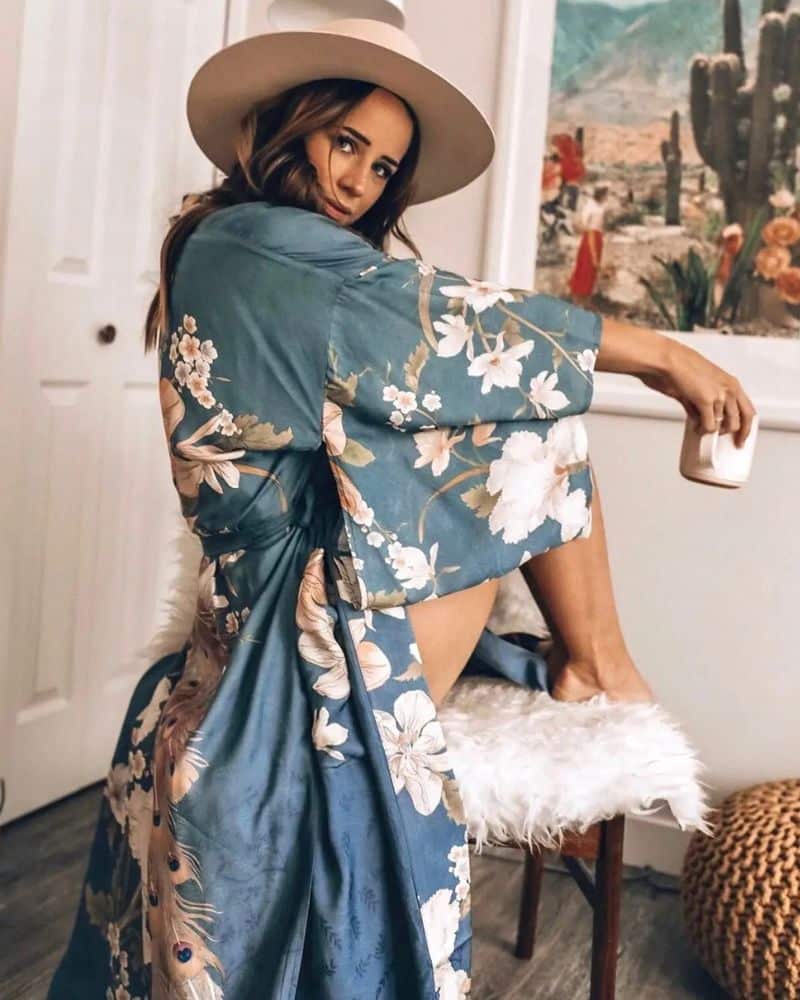 Robe bohème style kimono avec ceinture — BOHERIS