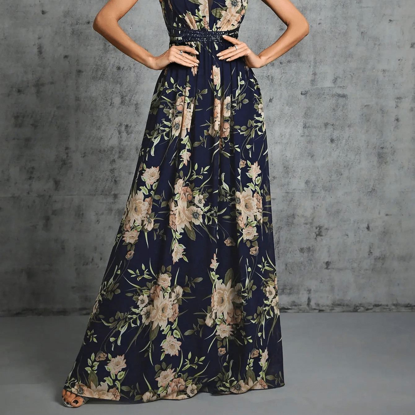 Robe champêtre avec épaules apparentes — vue 3