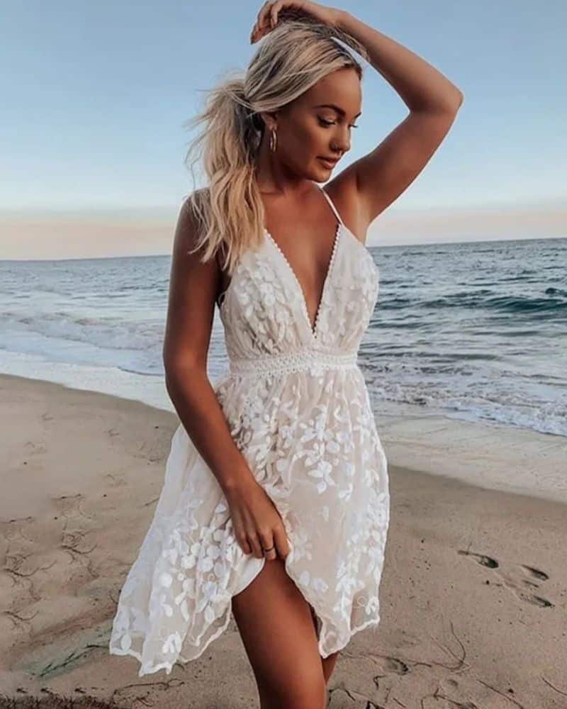 Robe bohème courte blanche en dentelle — vue 3