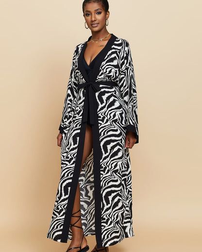 Robe kimono de plage avec motif de zèbre — BOHERIS