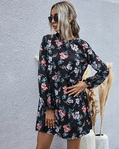 Robe courte bohème manches longues dentelle col rond — vue 8