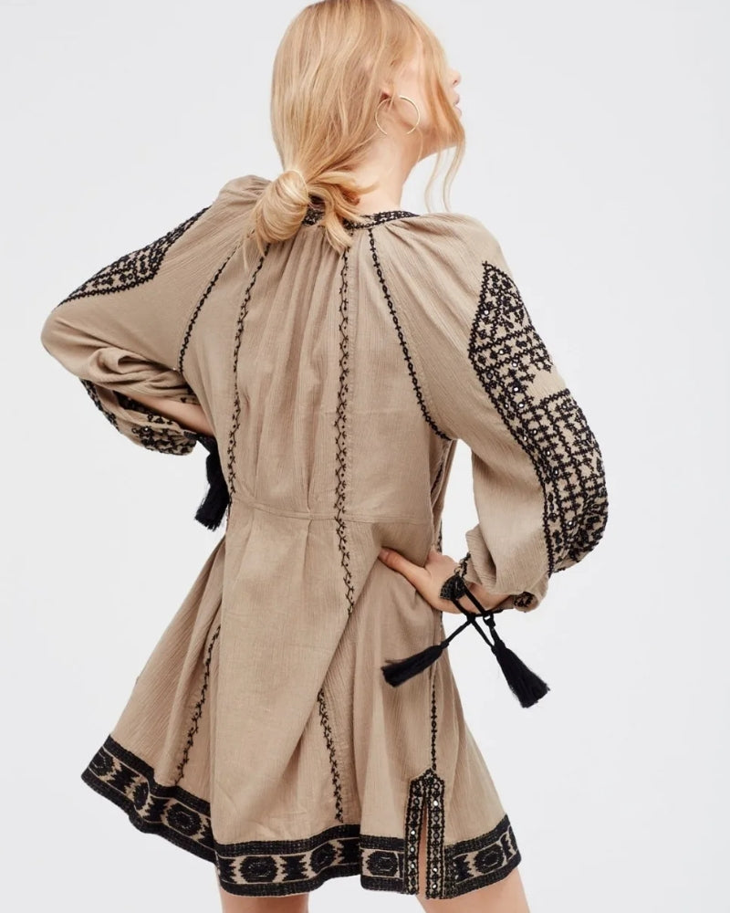 Robe manches lanterne broderie glands style bohème — vue 2